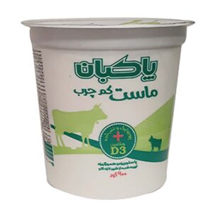 ماست پاستوريزه کم چرب پروبيوتيک با ويتامين D3 900 گ پاکبان