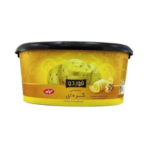 بستنی کره ای با تکه های گردو IML کاله