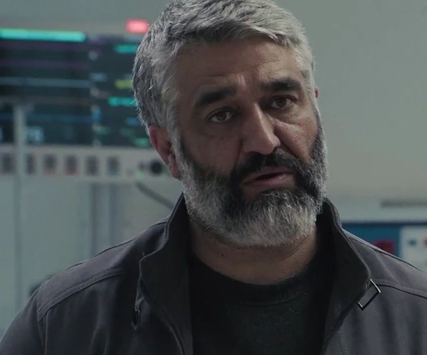 پژمان جمشیدی بازیگر نقش بازپرس در سریال محکوم